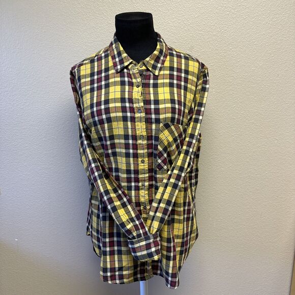 XiRENA Tops - XIRENA Women's Small Yellow Plaid Shirt Blouse Fall Countrycore Western